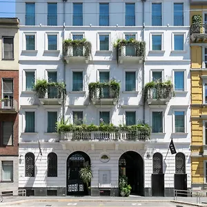 Hotel Senato, Milão